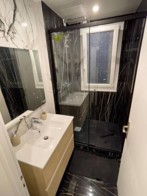 Magnifique Appartement De 4 Chambres 8 Personnes Max A 20 Minutes De Paris Antony Esterno foto